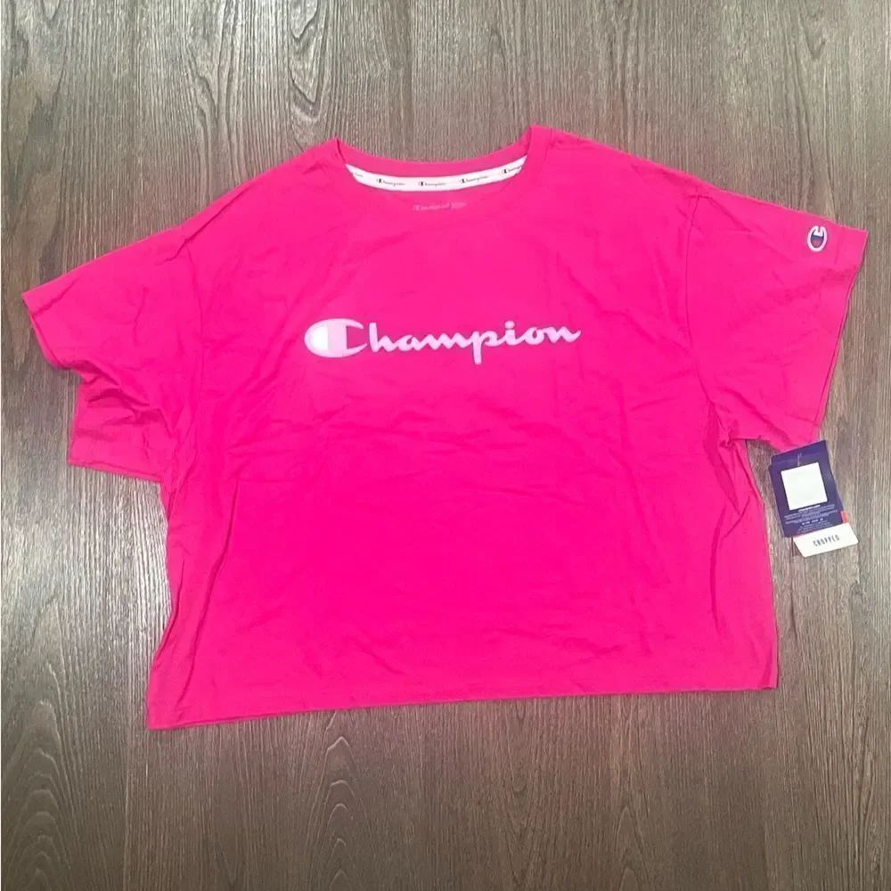 NWT Champion Hot Pink Graphic Crop Top - Size 2XL